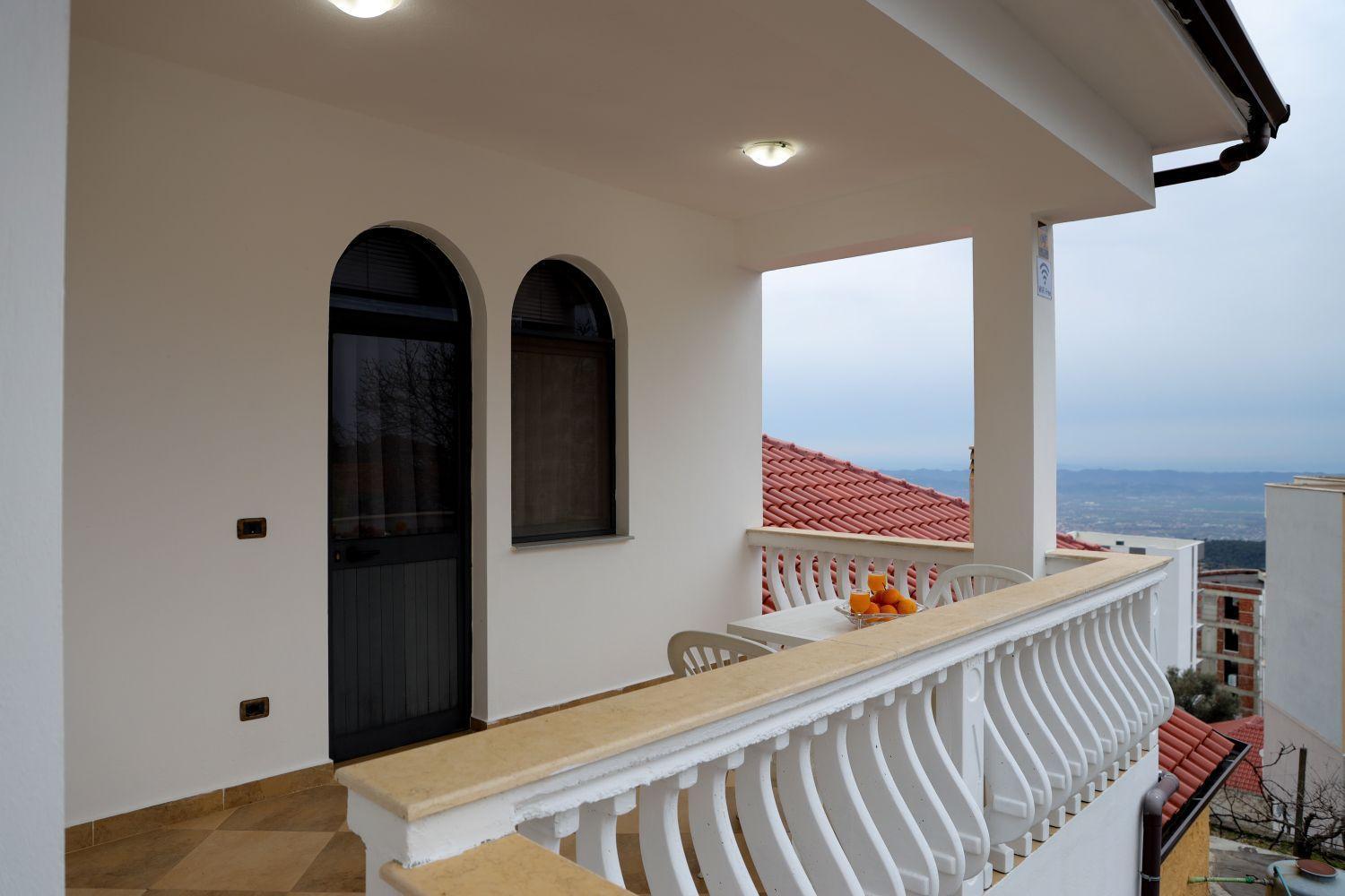 Vila Taga Guesthouse Kruje Exterior photo